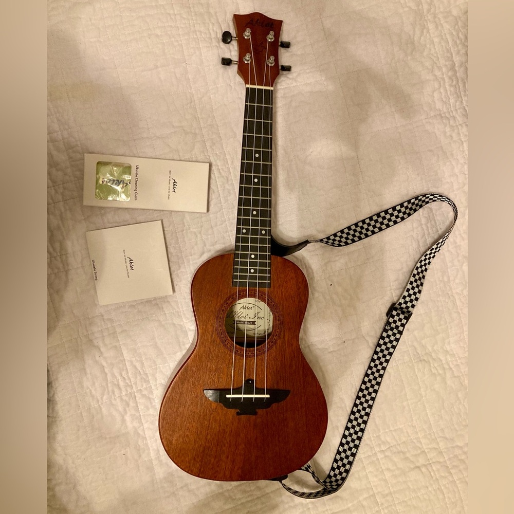 Concert Ukulele